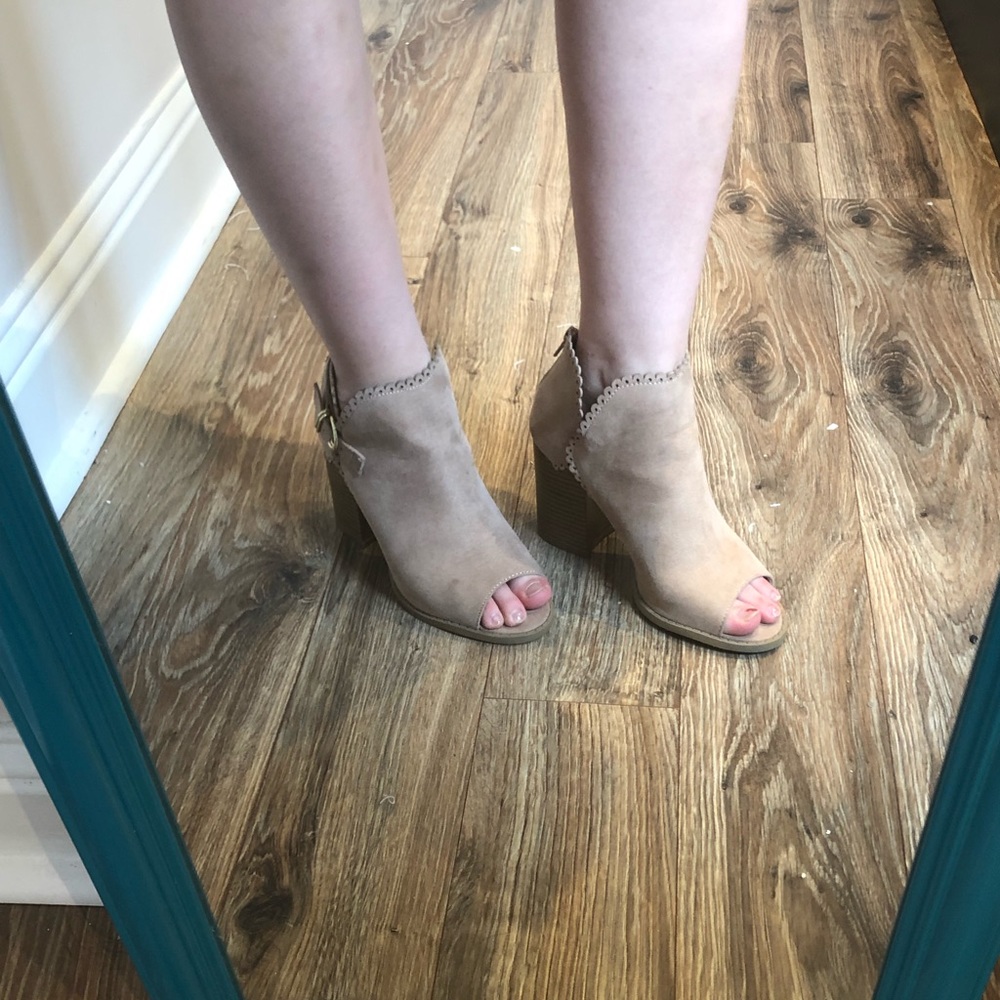 Wedges - Picture 2 of 4
